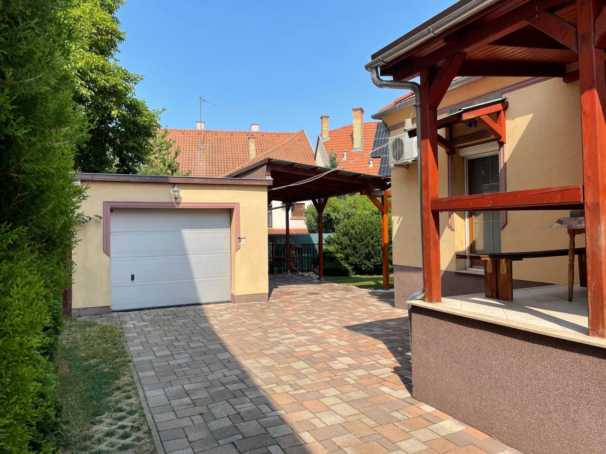 Relax Zalaegerszeg Exterior foto